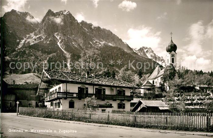 Grainau Ortsmotiv mit Kirche Waxenstein Zugspitze Wettersteingebirge