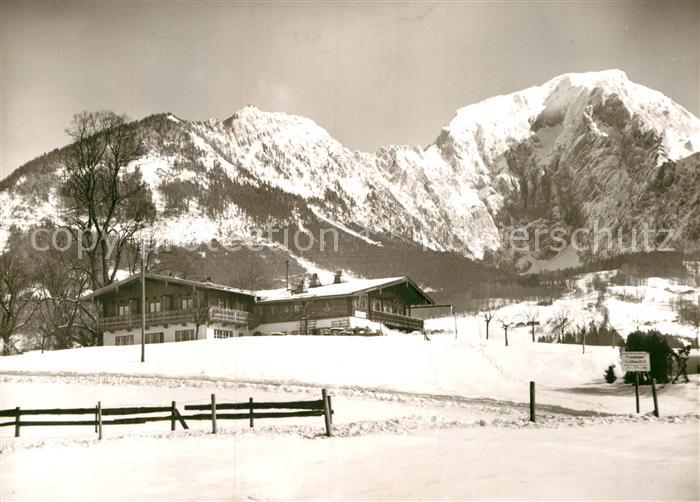 Schoenau Berchtesgaden Landhaus Kohlhiaslhoeh mit Kehlstein und Goell Winterpano