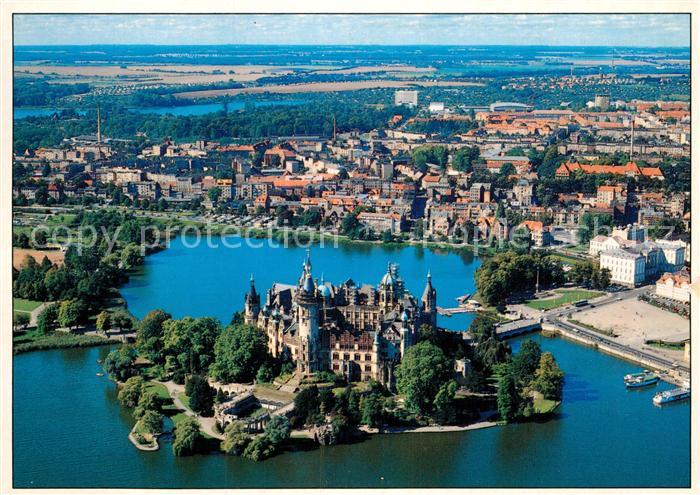 Schwerin Mecklenburg Schloss Landeshauptstadt Fliegeraufnahme