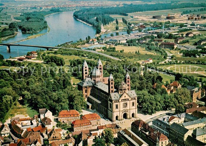 Speyer Rhein Stadtpanorama mit Dom Fliegeraufnahme