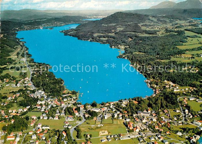 Velden Woerthersee Blick gegen Klagenfurt Fliegeraufnahme