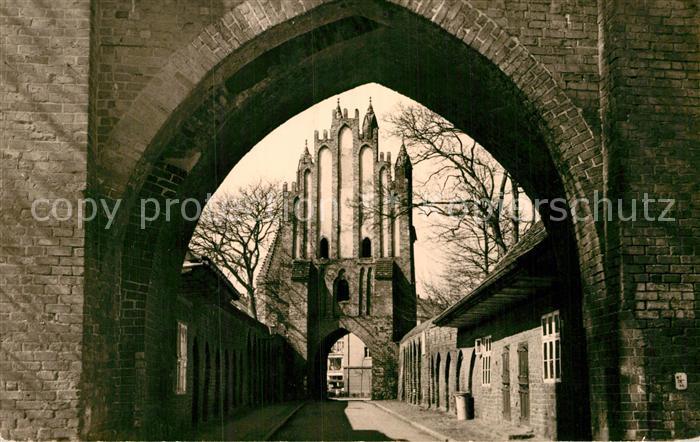 Neubrandenburg Friedlaender Tor
