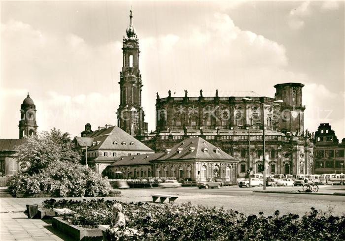 DRESDEN Elbe Theaterplatz Italienisches Doerfchen Kathedrale