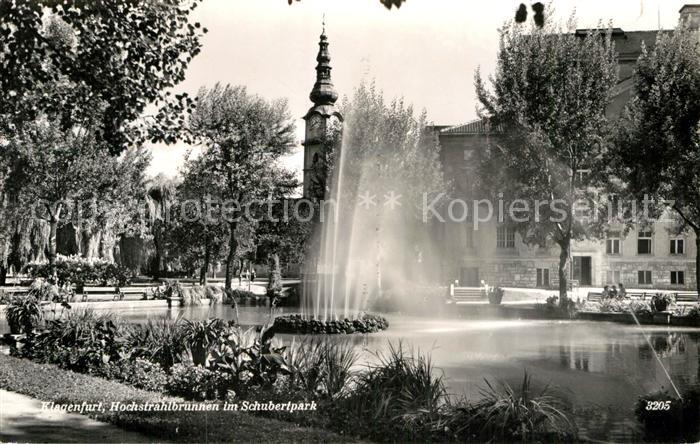Klagenfurt Woerthersee Hochstrahlbrunnen im Schubertpark