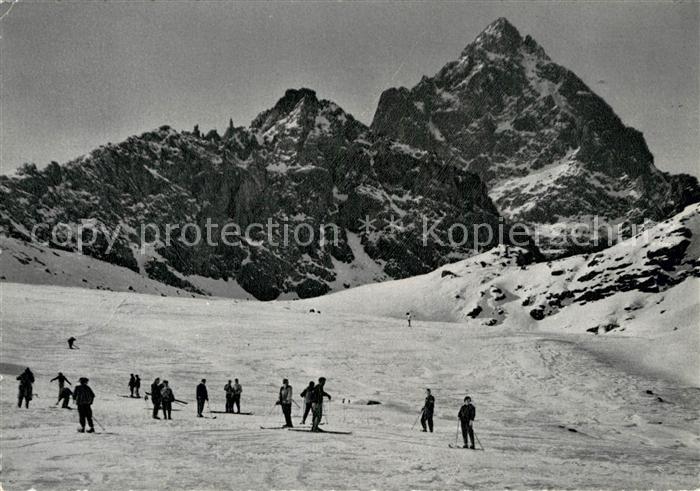 Crissolo Alta Valle Po Campo sci Monviso Wintersportplatz Alpen