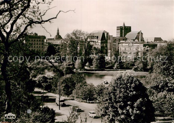 Duesseldorf Hofgartenpartie Landskrone Teich