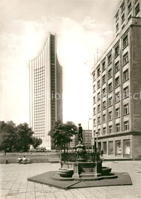LEIPZIG Sachsen Maegdebrunnen Universitaetsgebaeude Hochhaus Messestadt