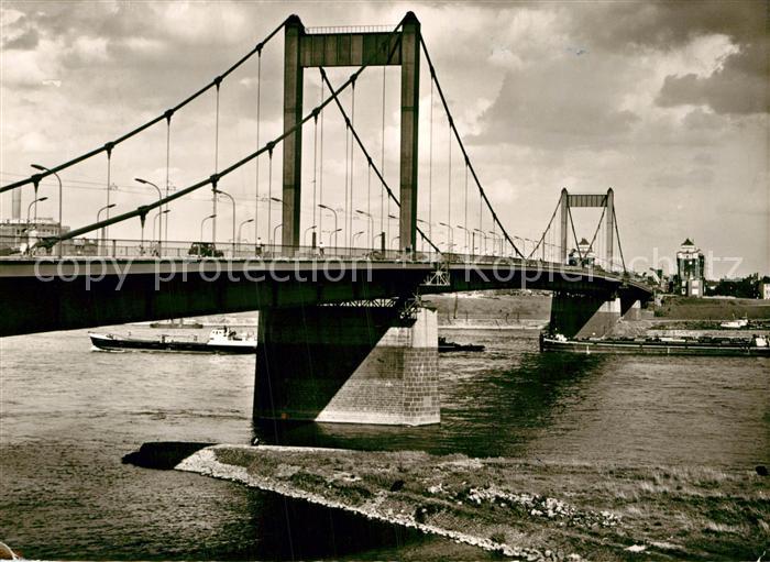 Duisburg Ruhr Rheinbruecke Binnenschifffahrt