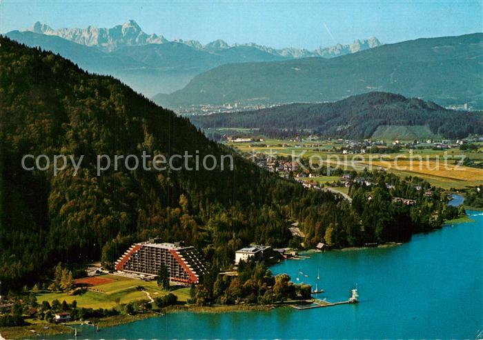 Villach Kaernten Ferienwohnungshotel Landskron Ossiachersee Fliegeraufnahme