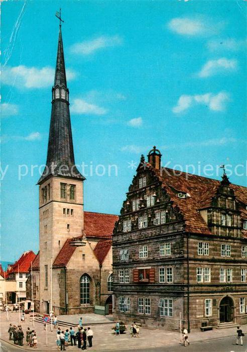 Hameln Weser Marktkirche und Hochzeitshaus mit Glockenspiel