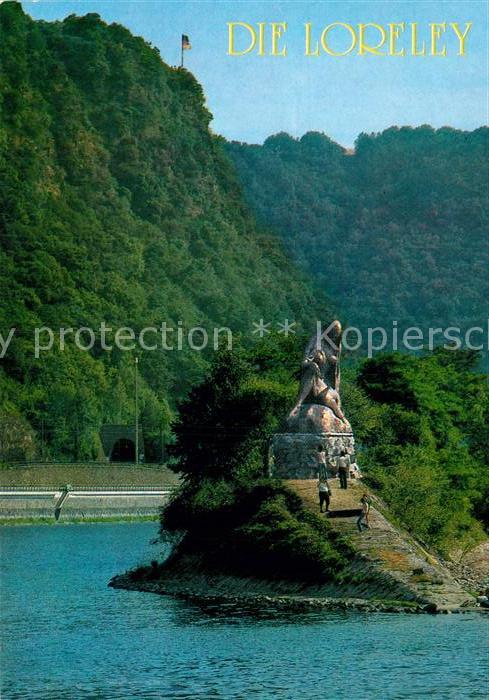 St Goarshausen Loreleyfelsen mit Loreley Statue Sagenfigur