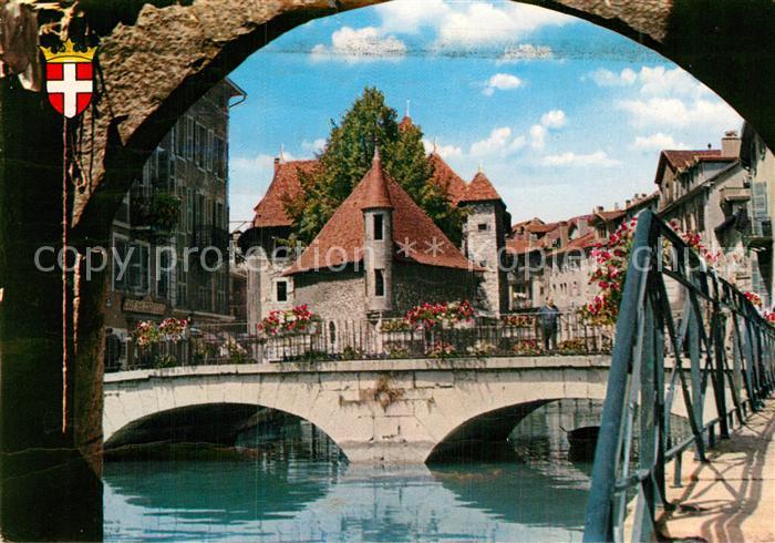 Annecy Haute-Savoie Bruecke in der Altstadt