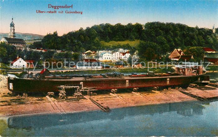 Deggendorf Donau Ufervorstadt mit Geiersberg Schiffswrack
