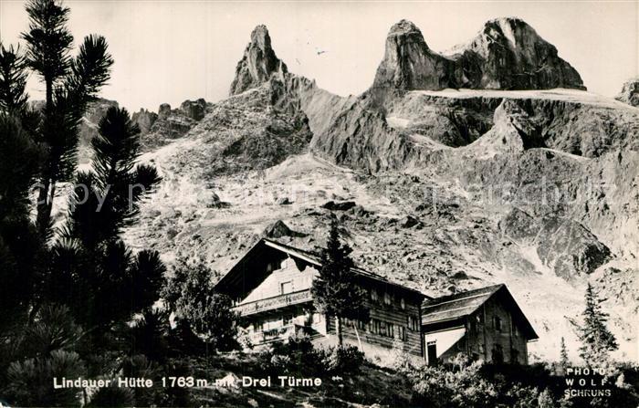 Lindauerhuette Berghaus mit Drei Tuerme Raetikon