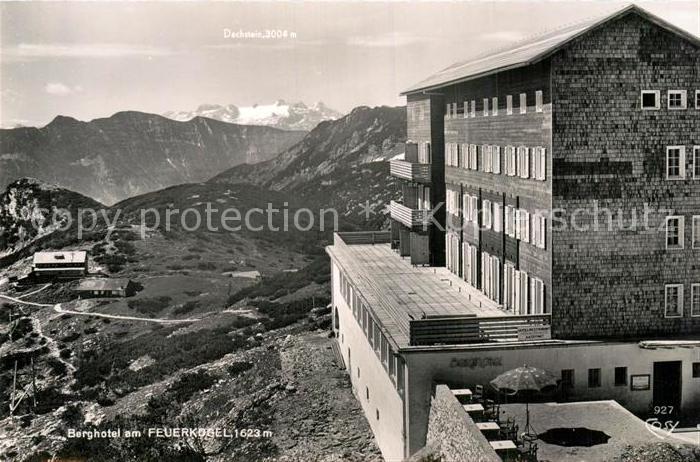 Ebensee Oberoesterreich Berghotel am Feuerkogel Alpenpanorama Blick zum Dachstei