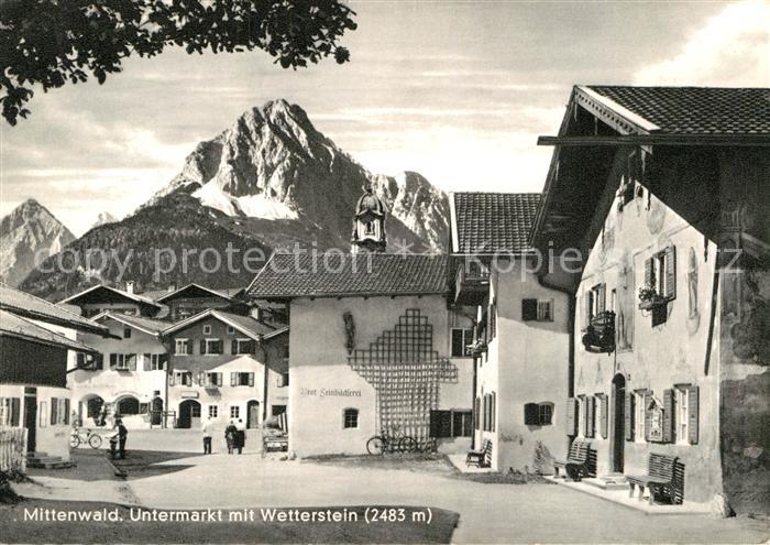 Mittenwald Bayern Untermarkt mit Wetterstein