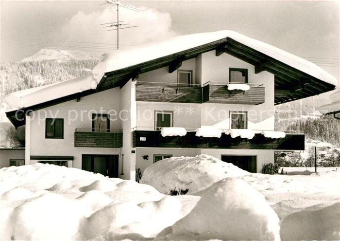 Koessen Tirol Fruehstueckspension Ambrusch im Winter