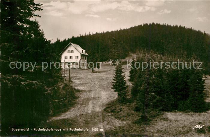 Bayerwald Rachelschutzhaus mit Rachelgipfel Bayerischer Wald