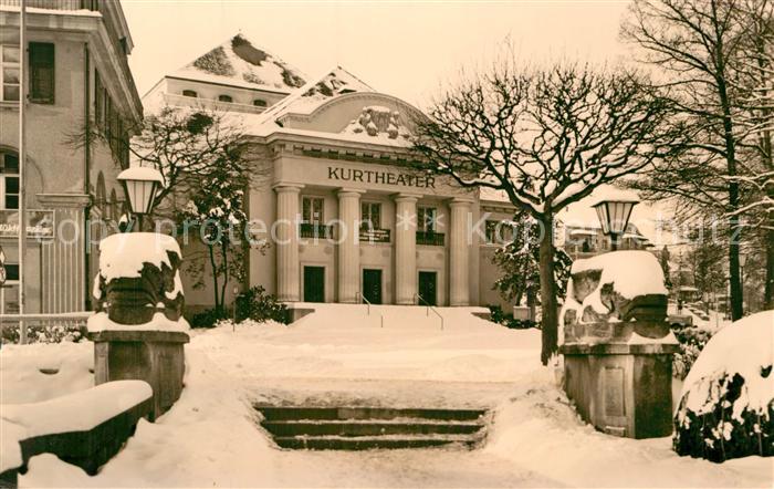 Bad Elster Kurtheater im Winter