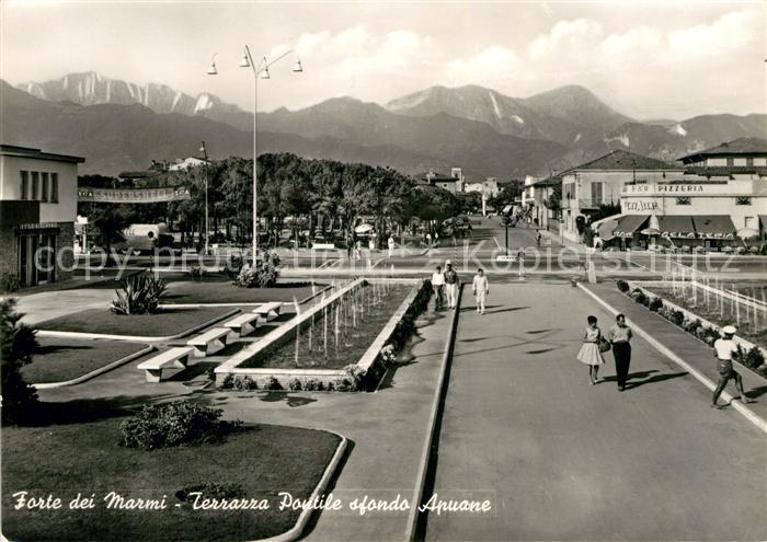 Forte dei Marmi Terrazza Pontile sfondo Apuane