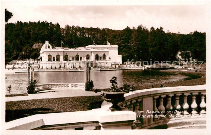 Bagnoles-de-l Orne Lac et Casino