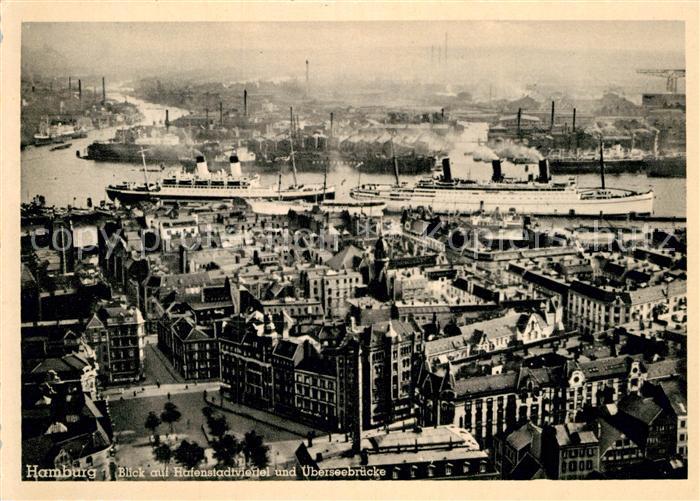 Hamburg Hafenstadtviertel und ueberseebruecke Dampfer