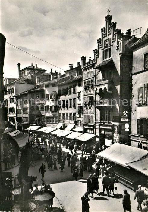 Bolzano Piazza Erbe Gemuesemarkt