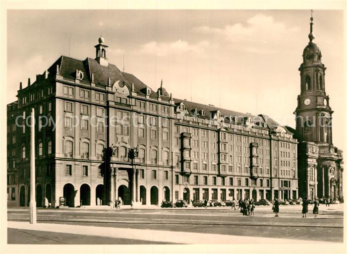 DRESDEN Elbe Neubauten am Altmarkt