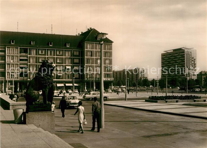 DRESDEN Elbe Partie am Rathaus