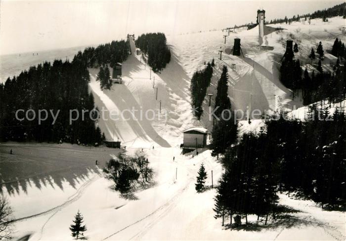 Oberwiesenthal Erzgebirge Blick auf die Sprungschanzen Skispringen Wintersport W