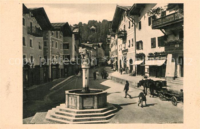 Berchtesgaden Marktplatz Brunnen
