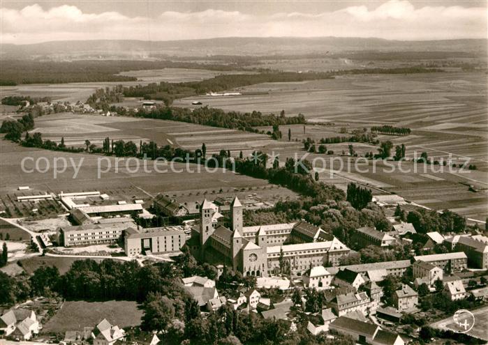 Muensterschwarzach Fliegeraufnahme mit Benediktiner Abtei