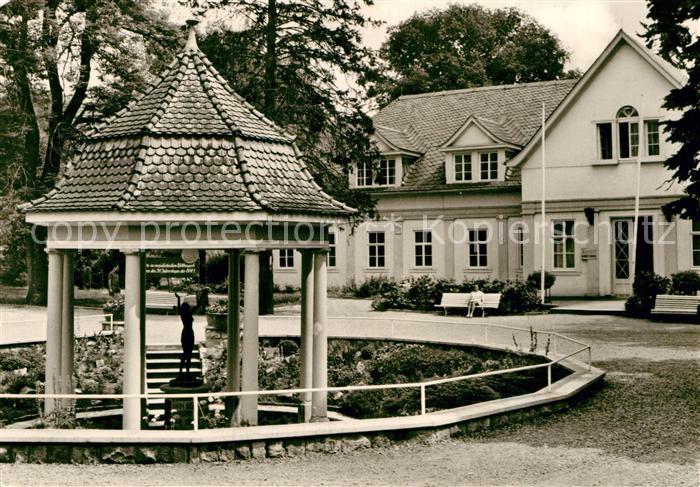 Bad Berka Goethe Brunnen mit Kurmittelhaus