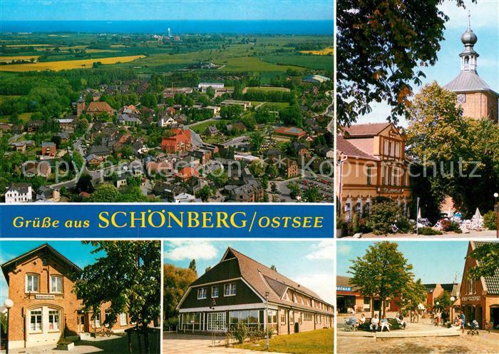 Schoenberg Holstein Landschaftspanorama Kirche Platz Heimatmuseum