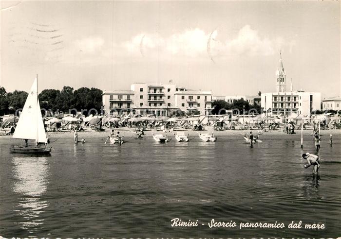 Rimini Scorcio panoramico dal mare Spiaggia