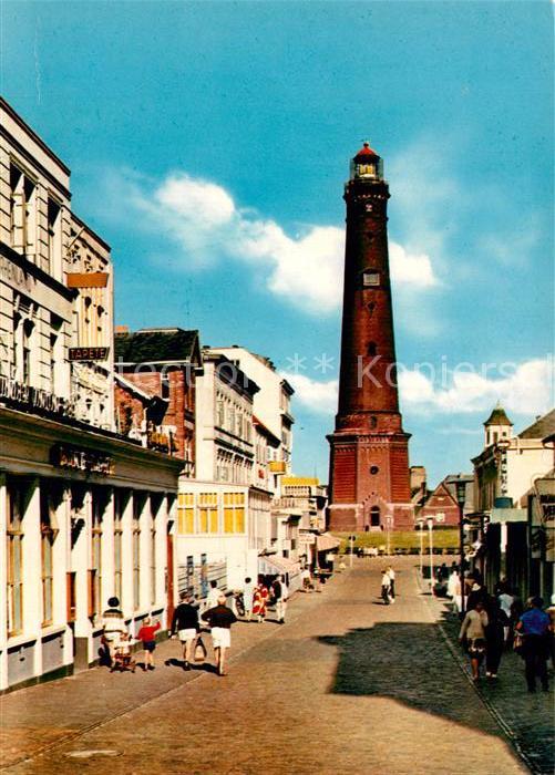 Borkum Strandstrasse und Leuchtturm