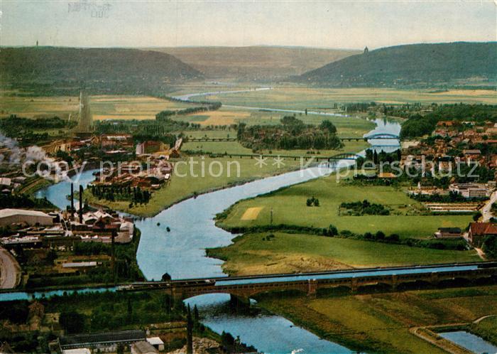Minden Westfalen Wasserstrassenkreuz Weser Mittellandkanal auf die Westfaelische