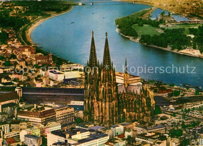 Koeln Rhein Fliegeraufnahme Dom
