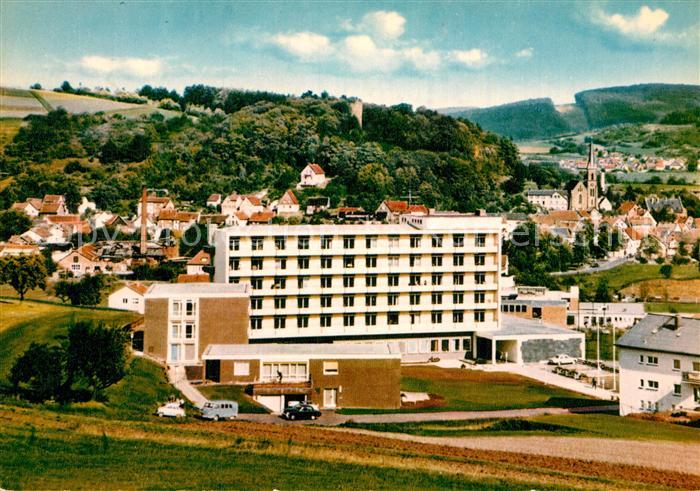 Bad Soden-Salmuenster Knappschafts Sanatorium mit Ortsblick