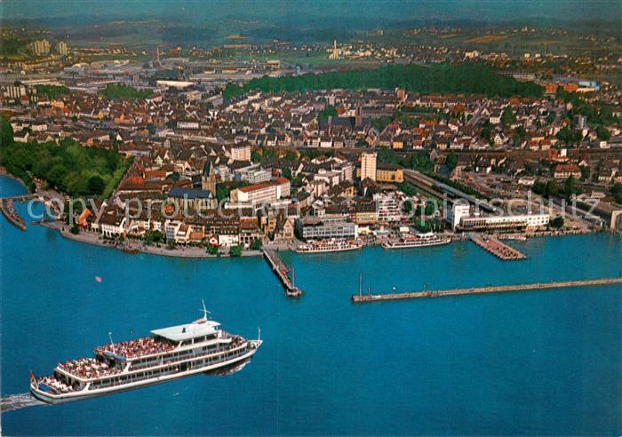 Friedrichshafen Bodensee Fliegeraufnahme mit Bodenseefaehre