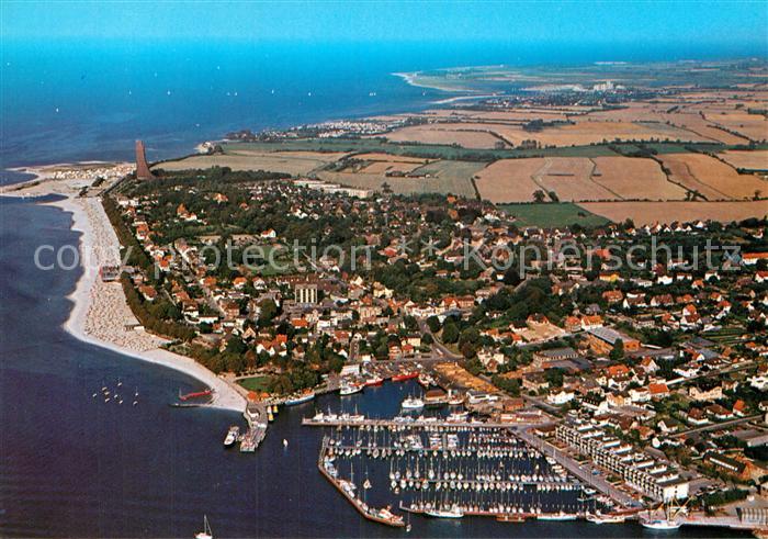 Laboe Fliegeraufnahme mit Yachthafen