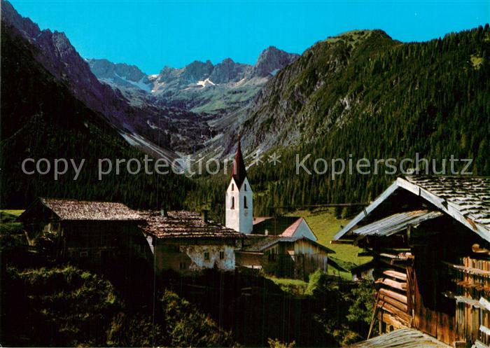 Gramais mit Kirche und Rosskar