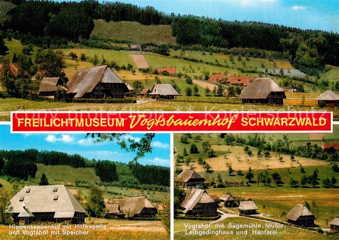 Gutach Schwarzwald Freilichtmuseum Vogtsbauernhof Hippenseppenhof mit Hofkapelle