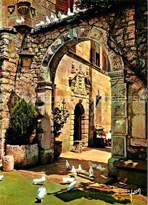 Saint-Paul Alpes-Maritimes Colombes blanches