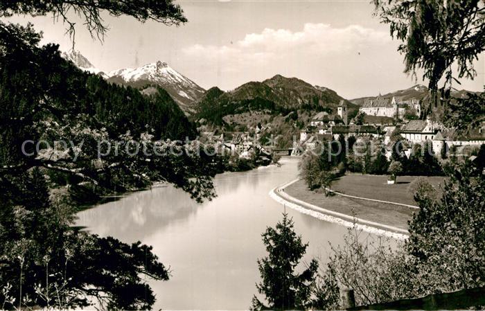 Fuessen Allgaeu Uferpromenade am Forggensee