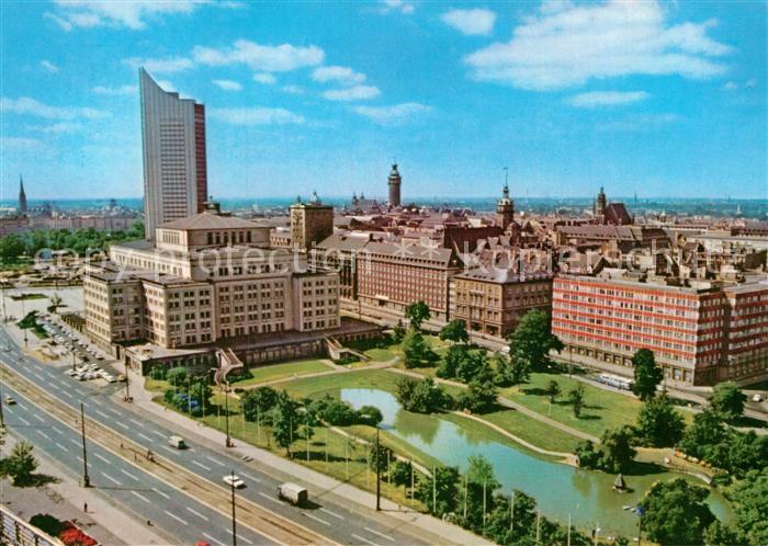 LEIPZIG Sachsen Stadtblick mit Oper und Hochhaus der Karl Marx Universitaet