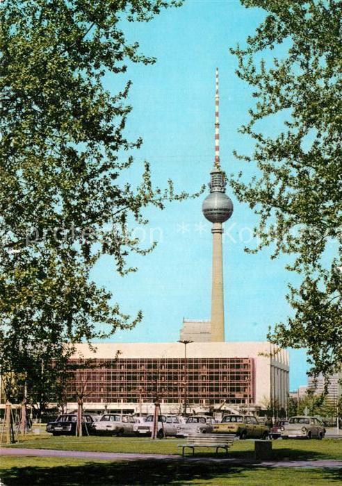 BERLIN  CITY Palast der Republik mit Fernsehturm