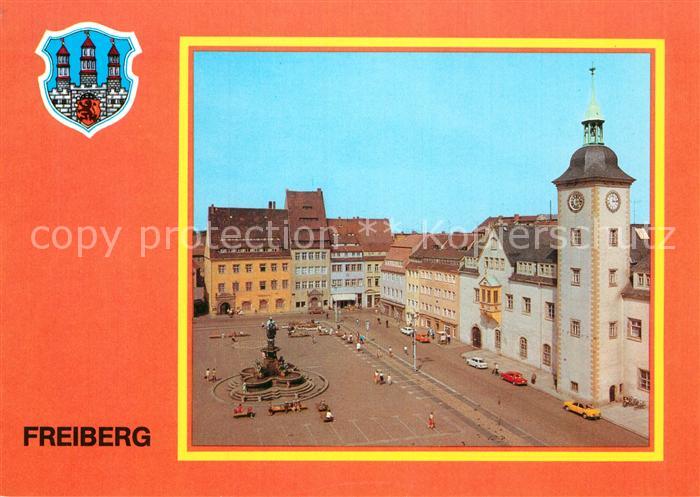 Freiberg Sachsen Obermarkt mit Rathaus und Brunnendenkmal