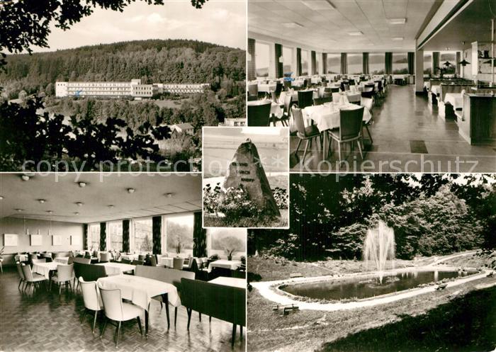 Gras-Ellenbach Heinrich Gluecklich Haus Gesamtansicht Speisesaal Brunnen