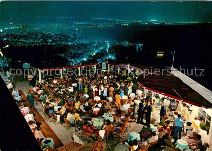 Gabicce Mare Fest auf dem Eden Rock bei Nacht